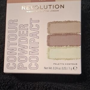 Revolution Contour Powder Compact In Fair- Beige, Mauve-Taupe & Pale Yellow